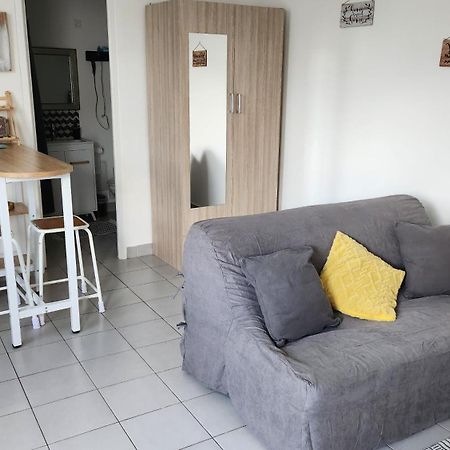 Faremoutiers Joli Studio En Centre Ville מראה חיצוני תמונה