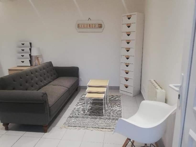 Faremoutiers Joli Studio En Centre Ville מראה חיצוני תמונה